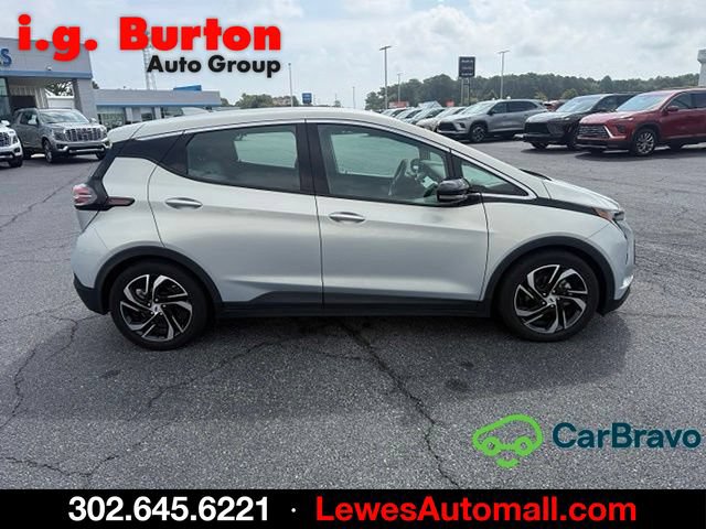 Used 2023 Chevrolet Bolt LT w/ Infotainment Package FWD video 2