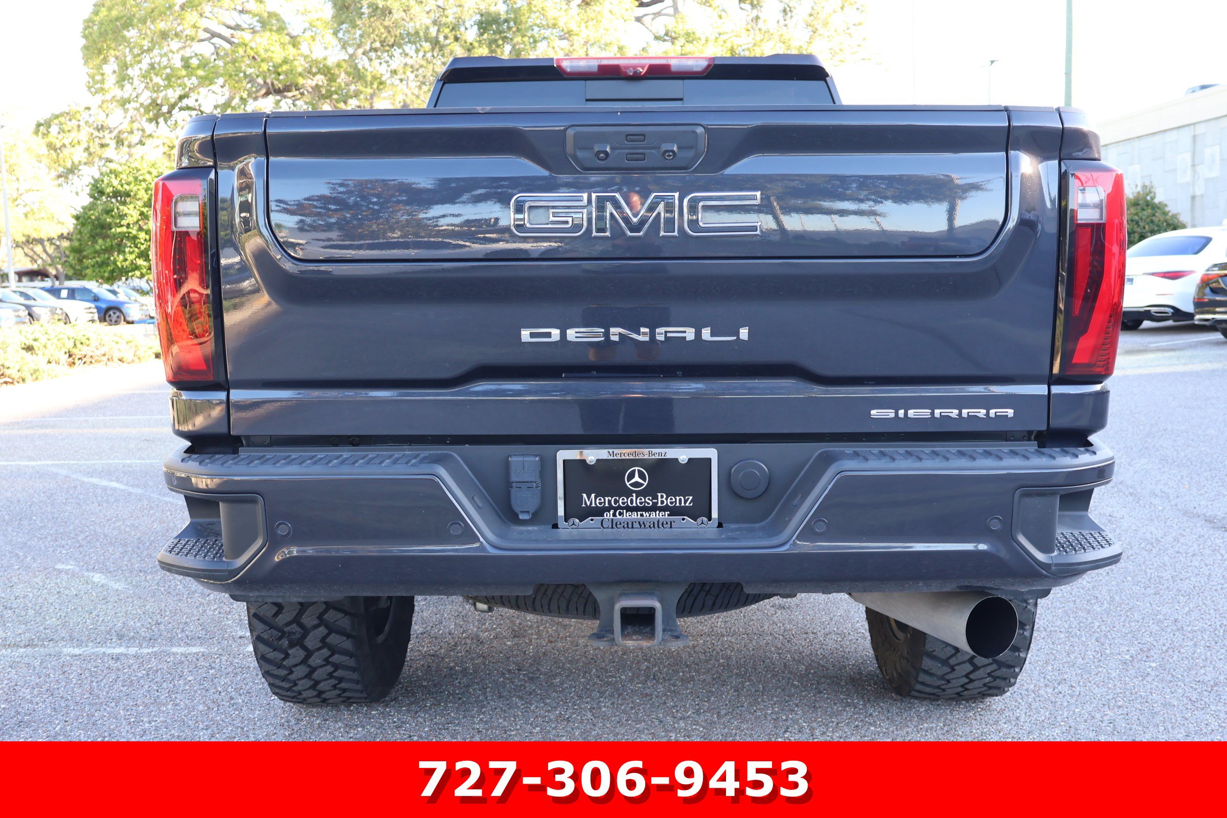 Used 2024 GMC Sierra 2500 Denali Ultimate w/ Max Trailering Package AWD/4WD image 8