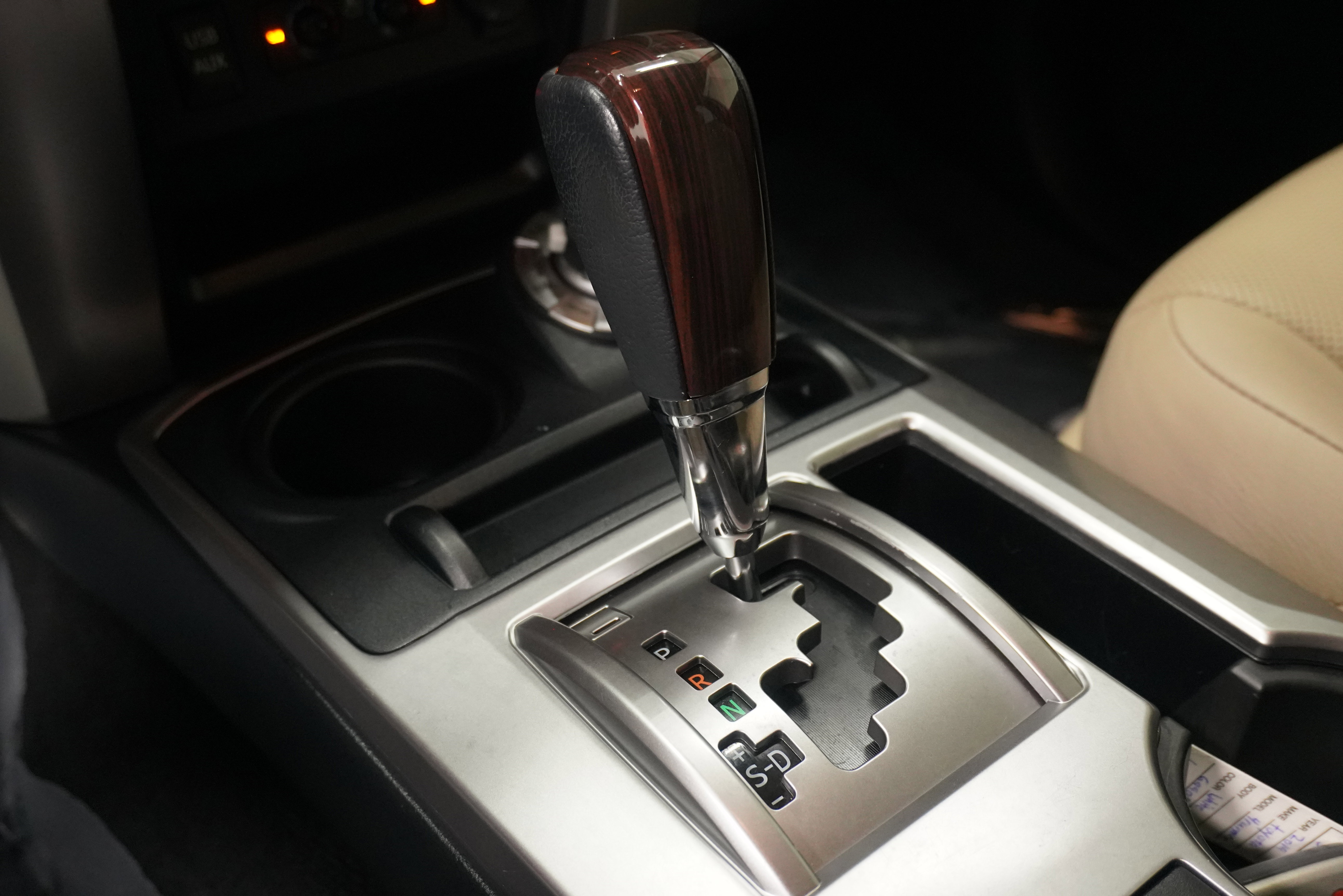 Used 2019 Toyota 4Runner Limited AWD/4WD image 25