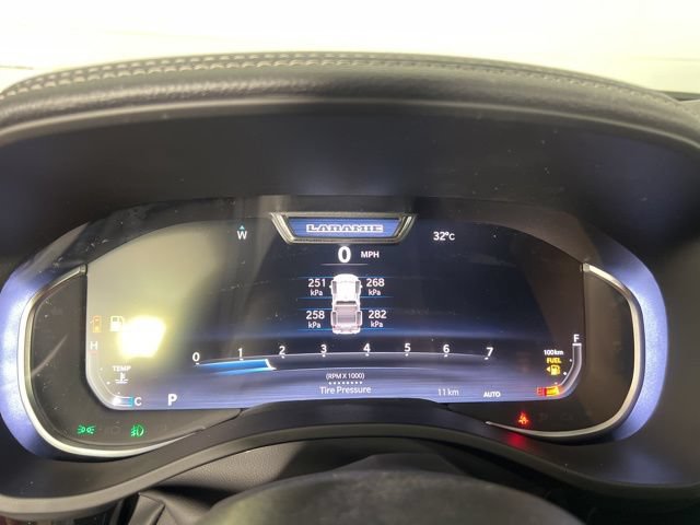 New 2026 RAM 1500 Laramie AWD/4WD image 18
