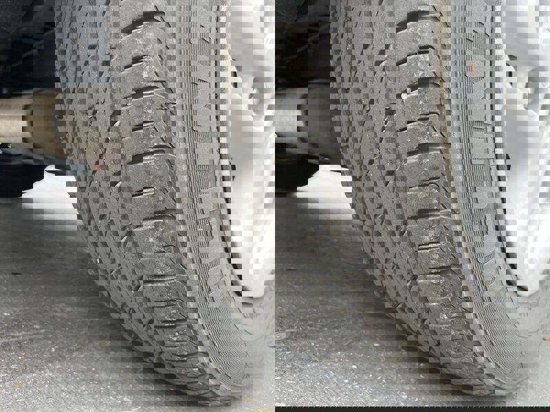 Used 2000 Dodge Intrepid image 19