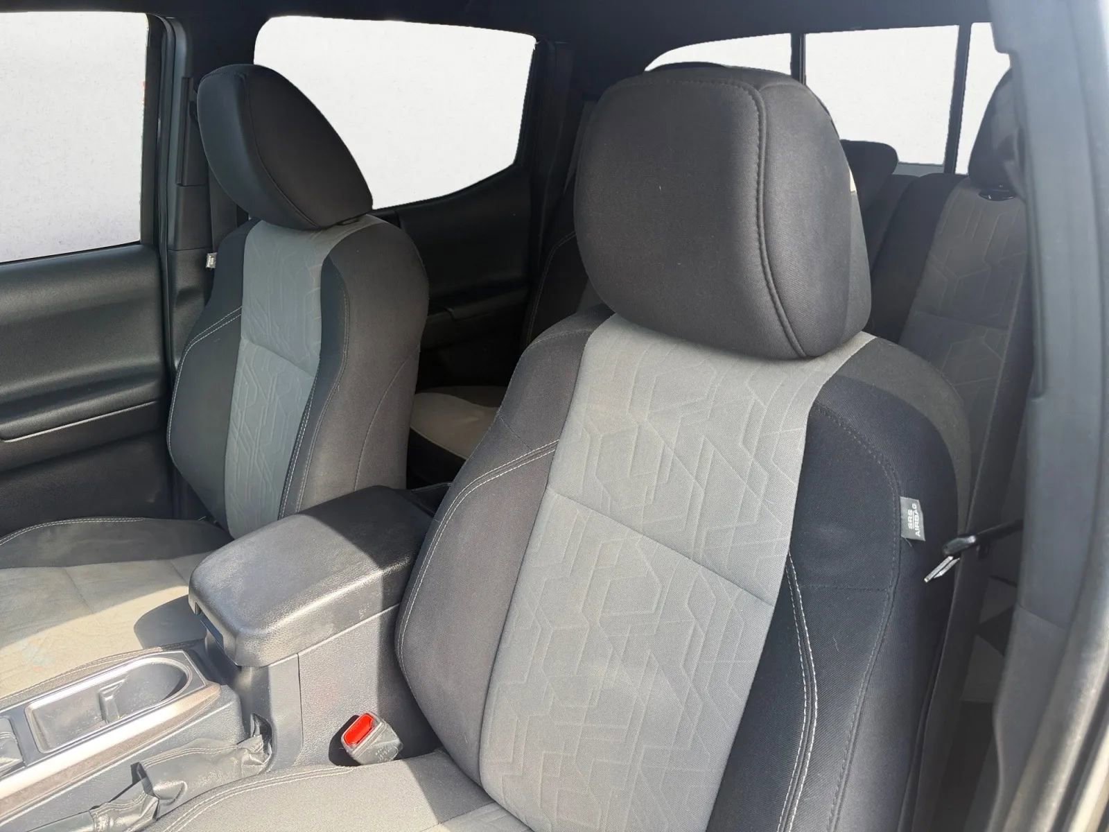 Used 2020 Toyota Tacoma TRD Off-Road image 15