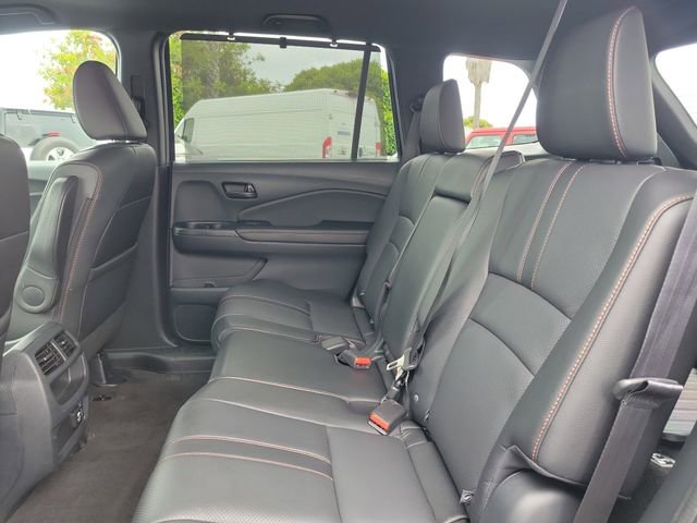 Used 2023 Honda Passport TrailSport image 14