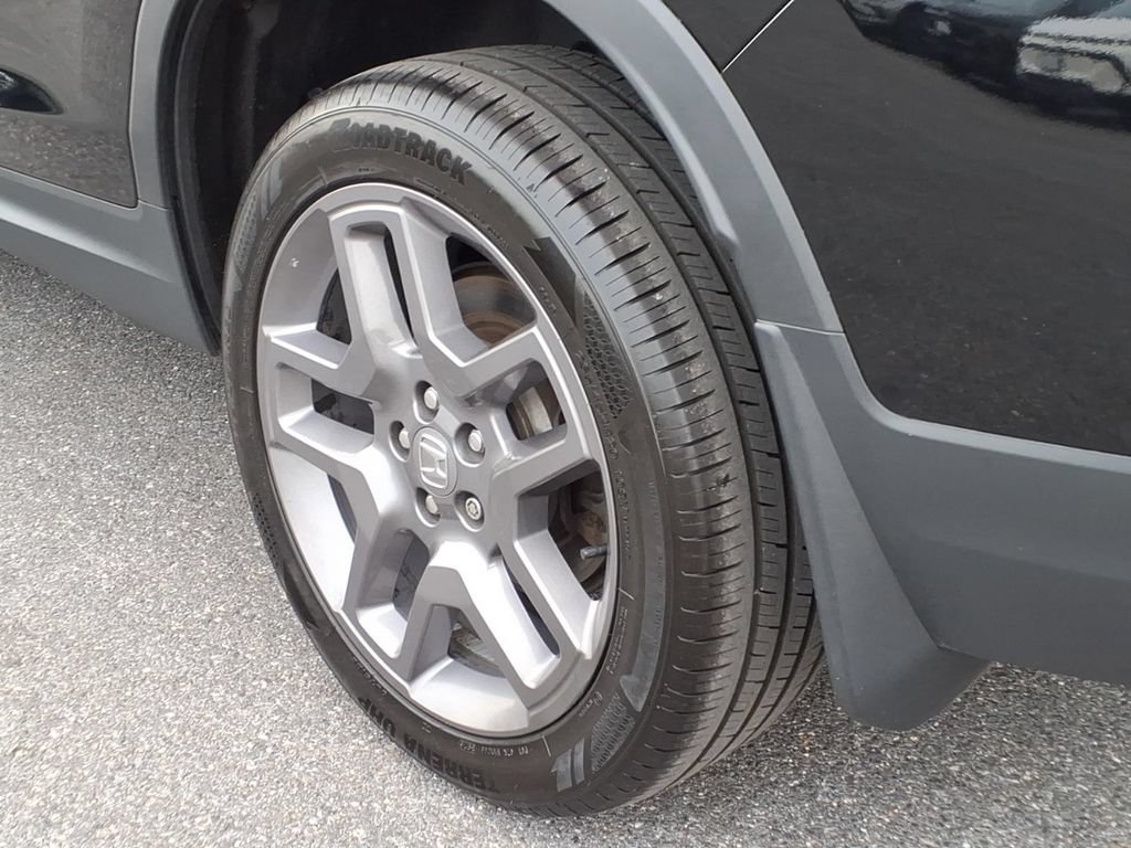 Used 2023 Honda Passport EX-L image 11