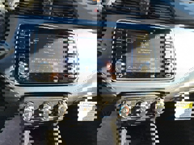 New 2025 Nissan Versa SV image 23