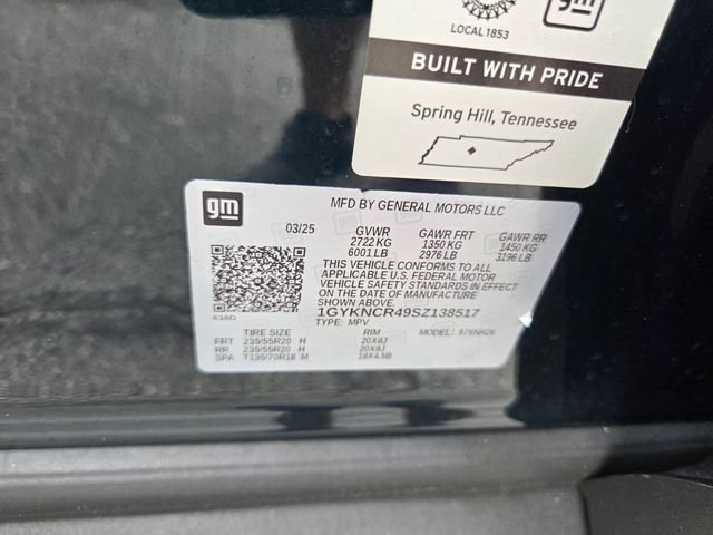 Used 2025 Cadillac XT5 Premium Luxury w/ LPO, Floor Liner Package FWD image 24