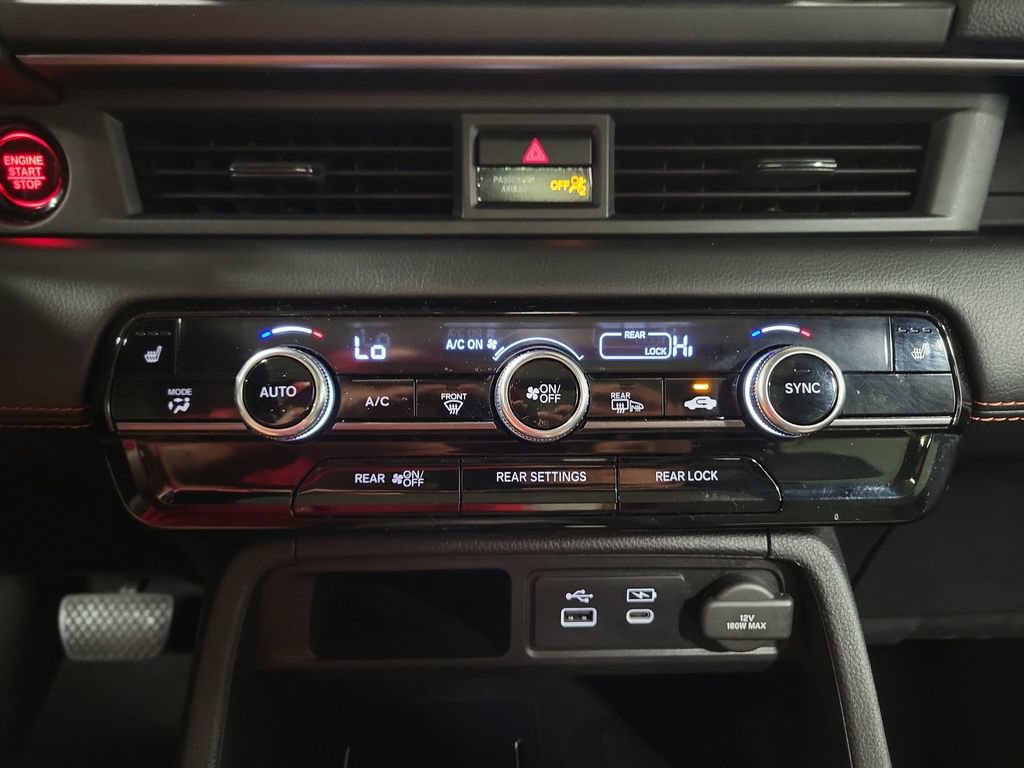 Used 2023 Honda Pilot TrailSport image 20