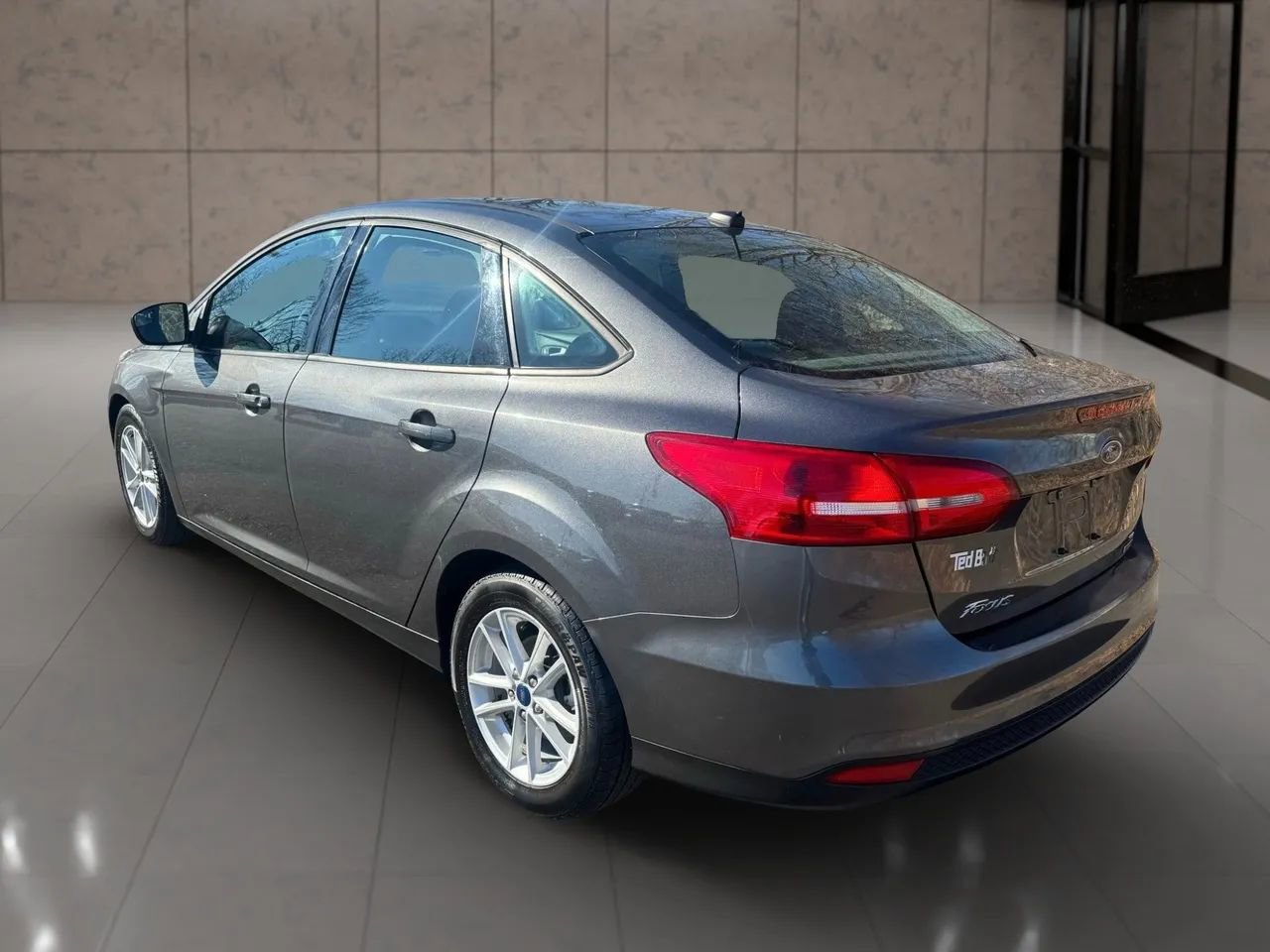 Used 2018 Ford Focus SE image 4