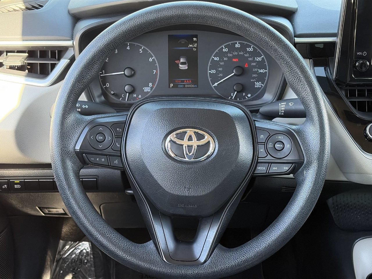 Used 2024 Toyota Corolla LE w/ LE Convenience Package FWD image 21