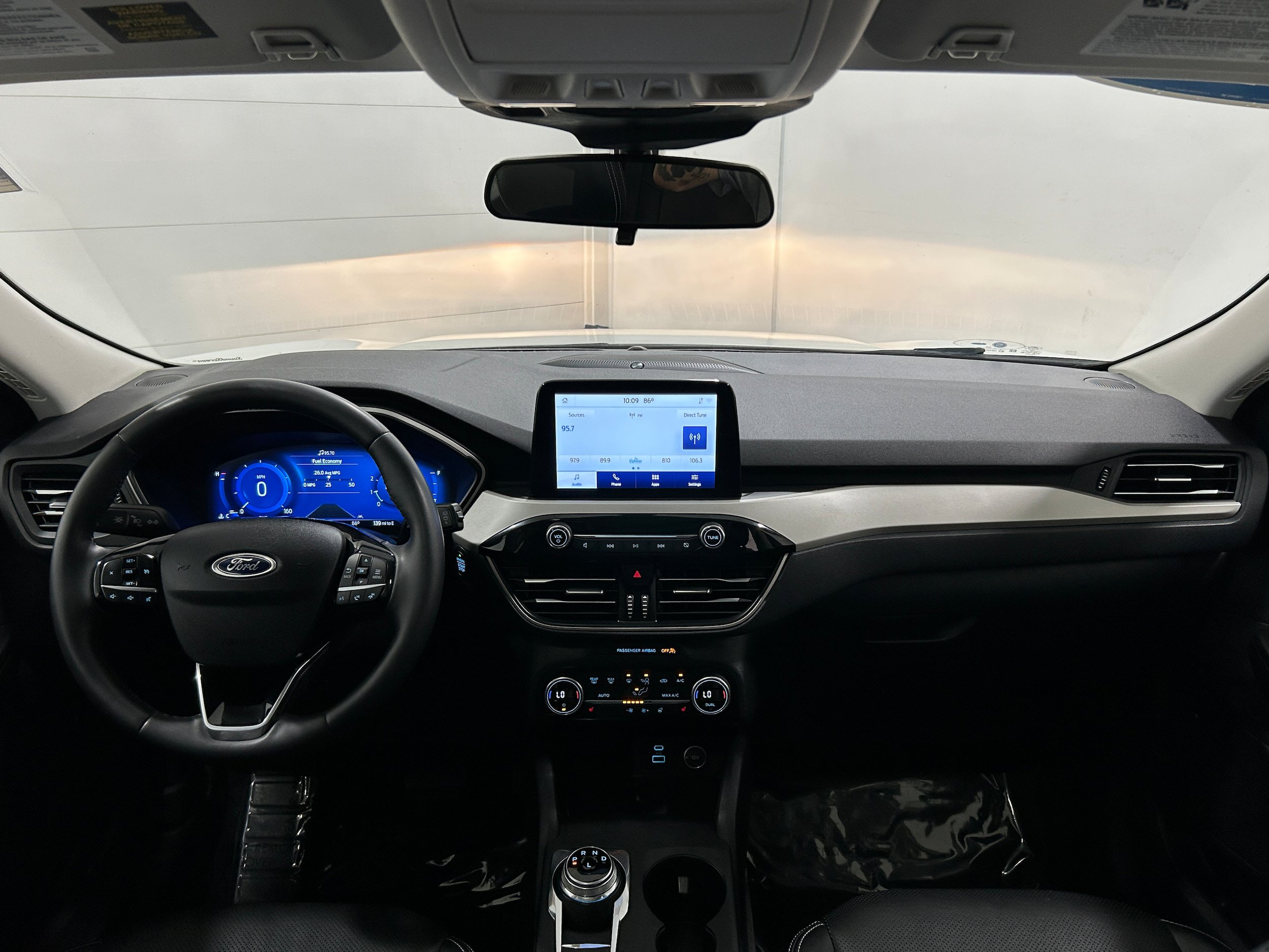 Used 2021 Ford Escape SEL w/ Technology Package AWD/4WD image 14