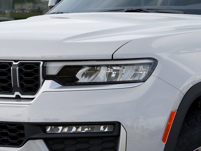 New 2026 Jeep Grand Cherokee Limited image 11