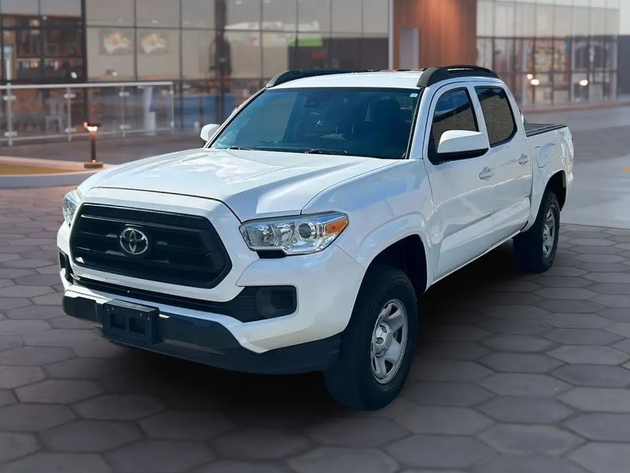 Used 2020 Toyota Tacoma SR image 1