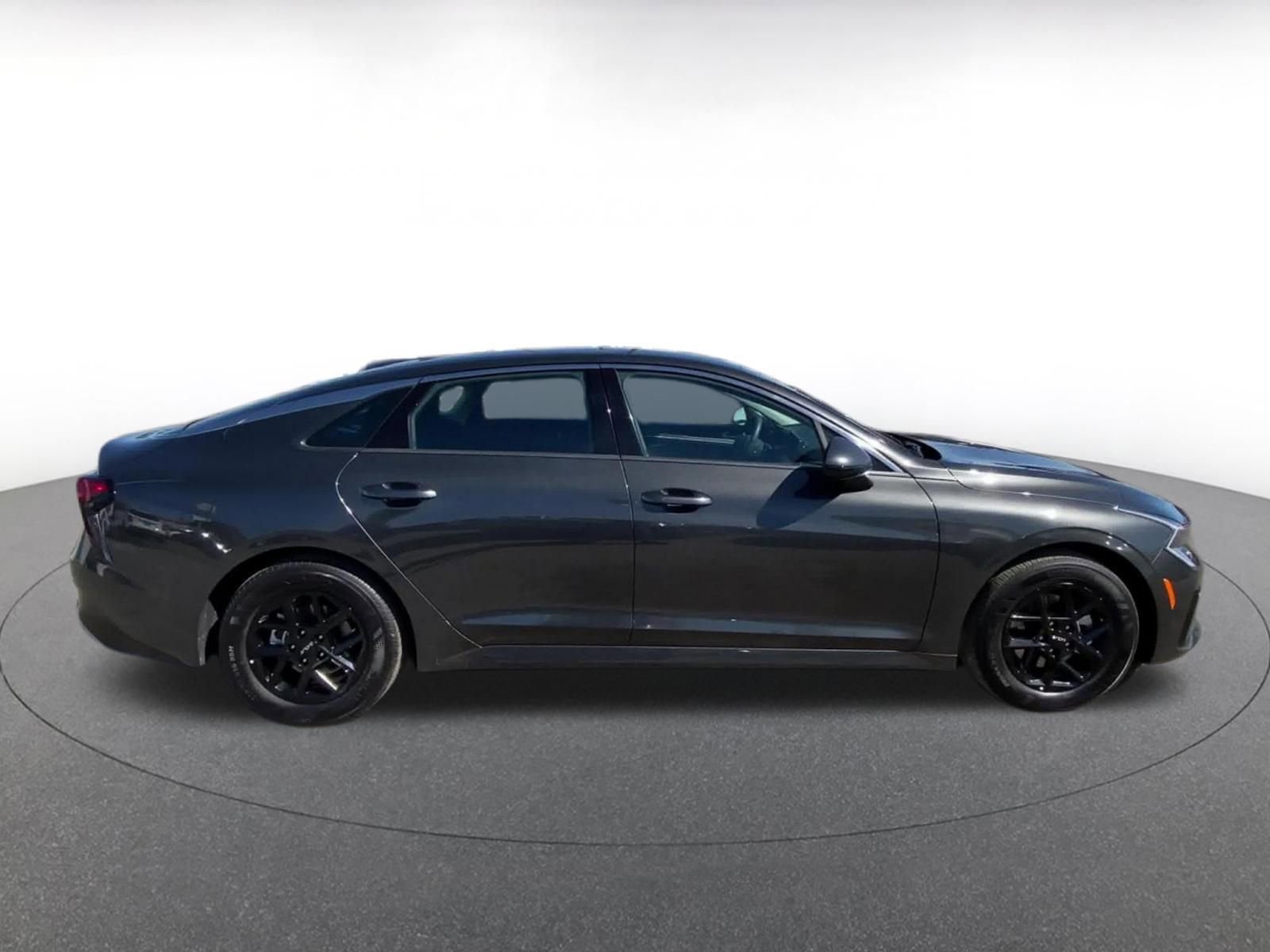 Used 2025 Kia K5 LXS image 16