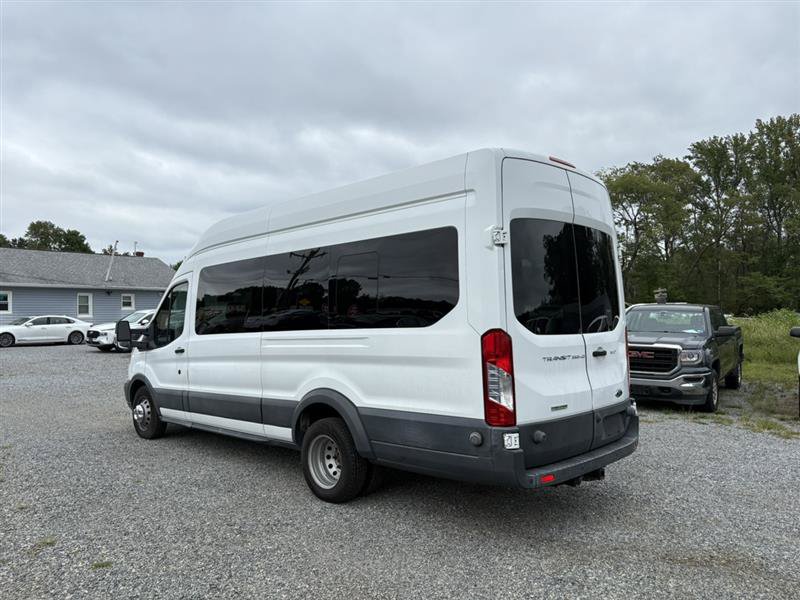 Used 2016 Ford Transit 350 XLT RWD image 4