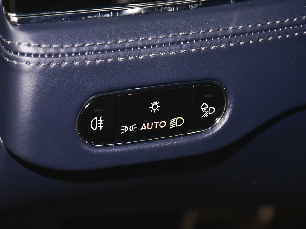 Used 2022 Bentley Continental GT image 16