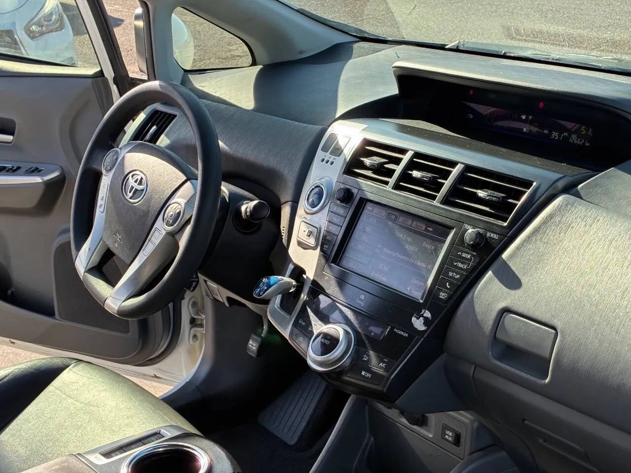 Used 2012 Toyota Prius V Five FWD image 26