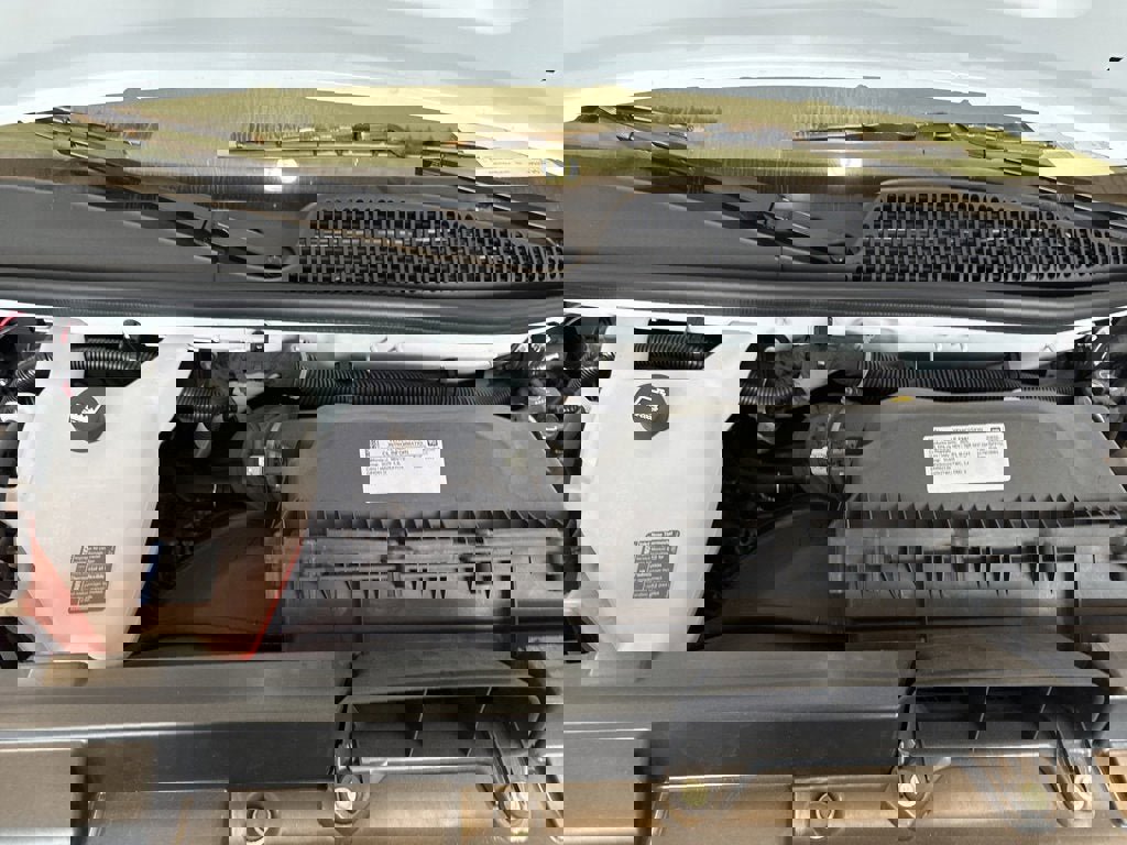 New 2025 GMC Savana 2500 Work Van w/ Driver Convenience Package image 11