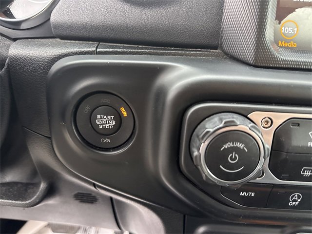 Used 2022 Jeep Gladiator Overland w/ Popular Equipment Package image 25