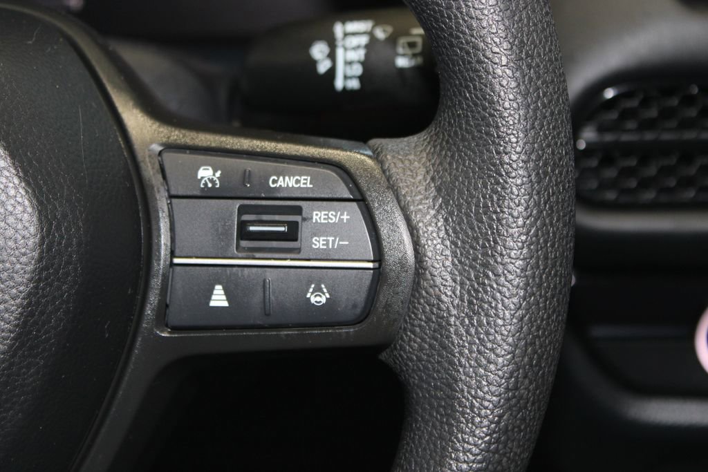 Certified 2025 Honda HR-V LX image 20