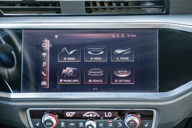 Used 2022 Audi Q3 2.0T Premium image 12