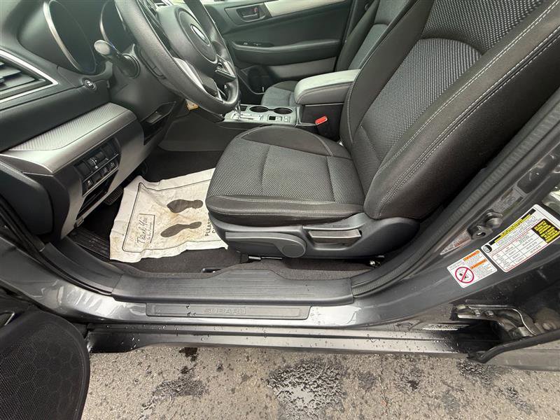 Used 2019 Subaru Outback 2.5i image 12