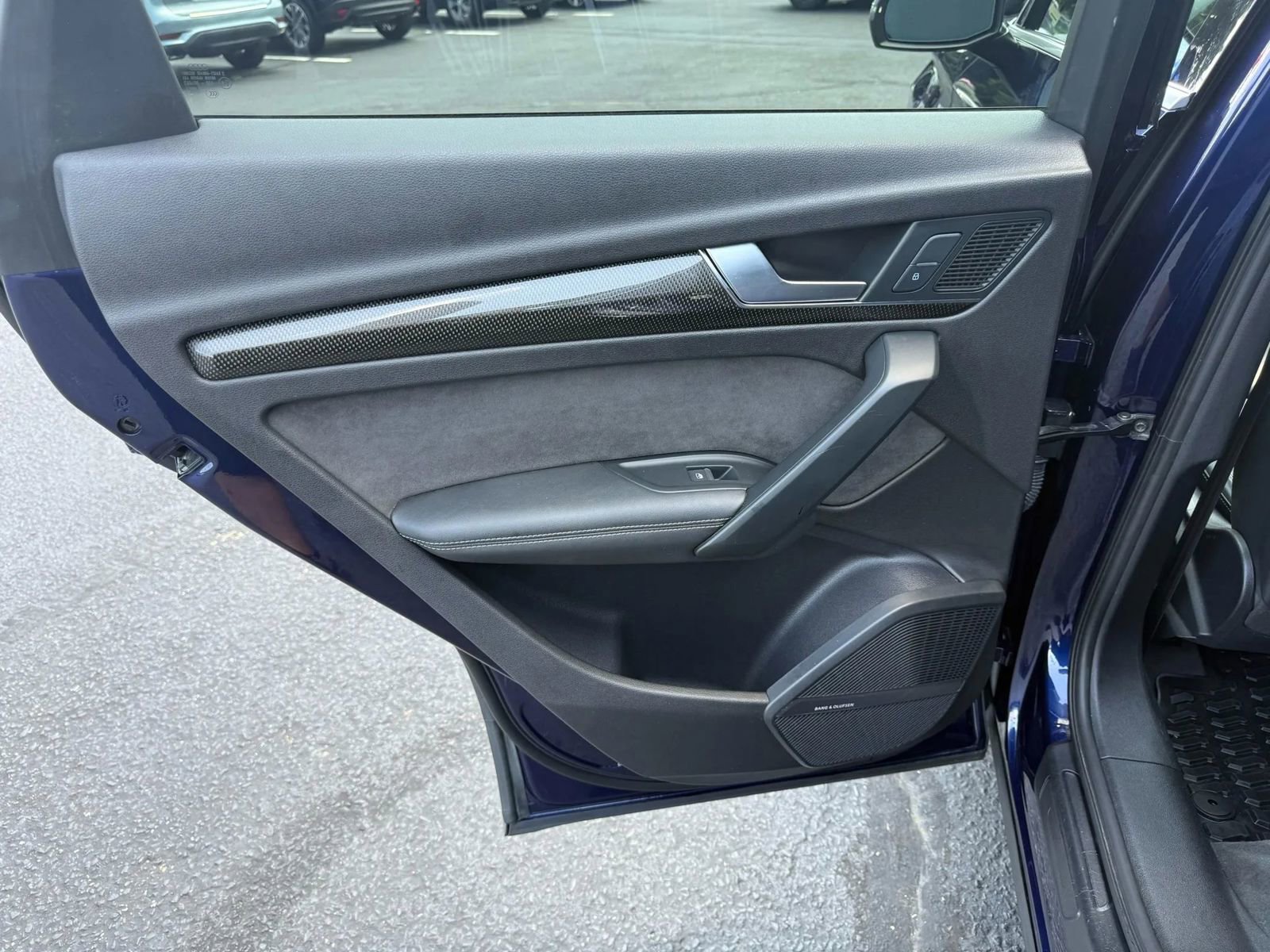 Used 2018 Audi SQ5 Premium Plus w/ Navigation Package image 30