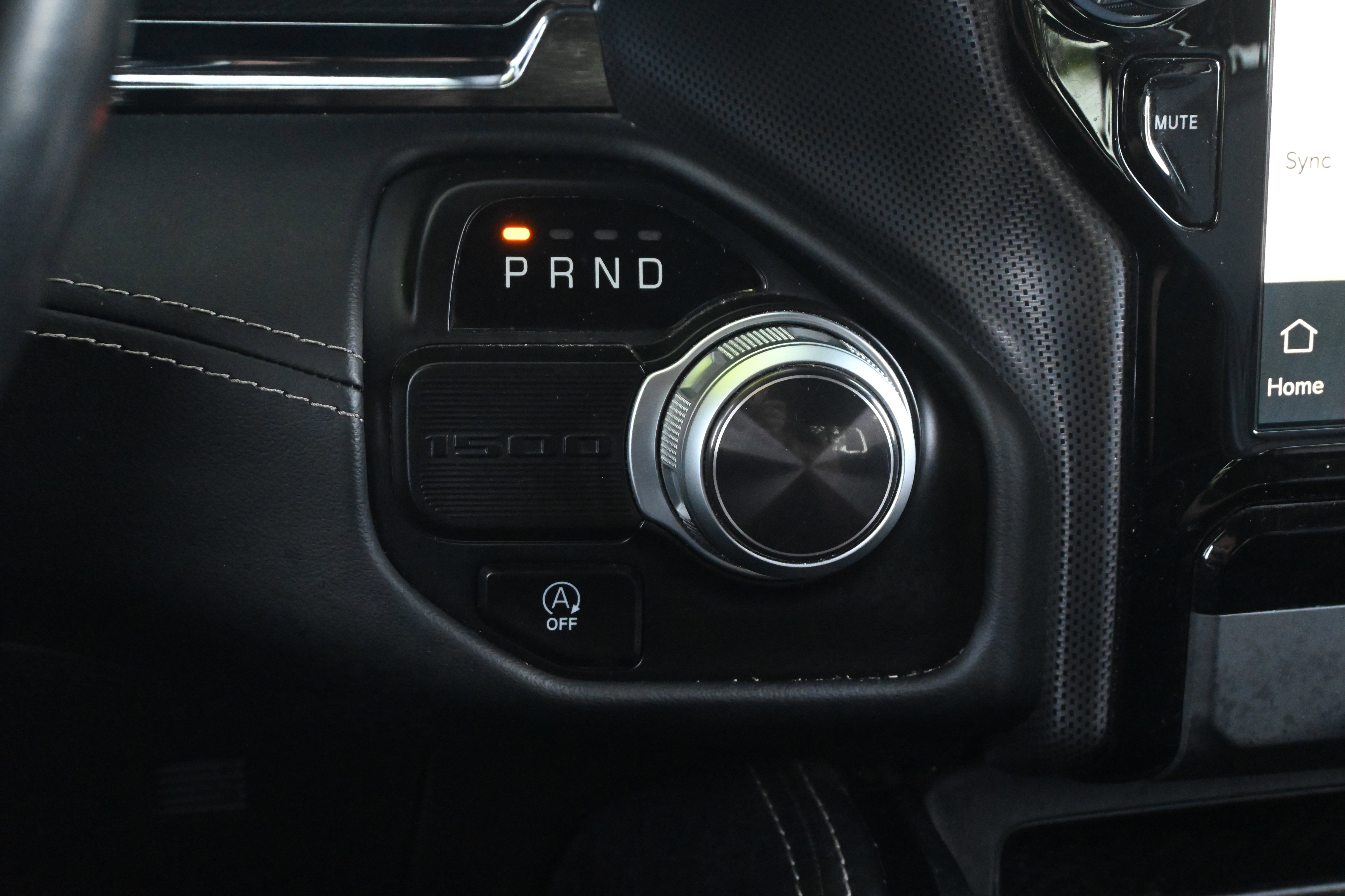 Used 2022 RAM 1500 Limited RWD image 27