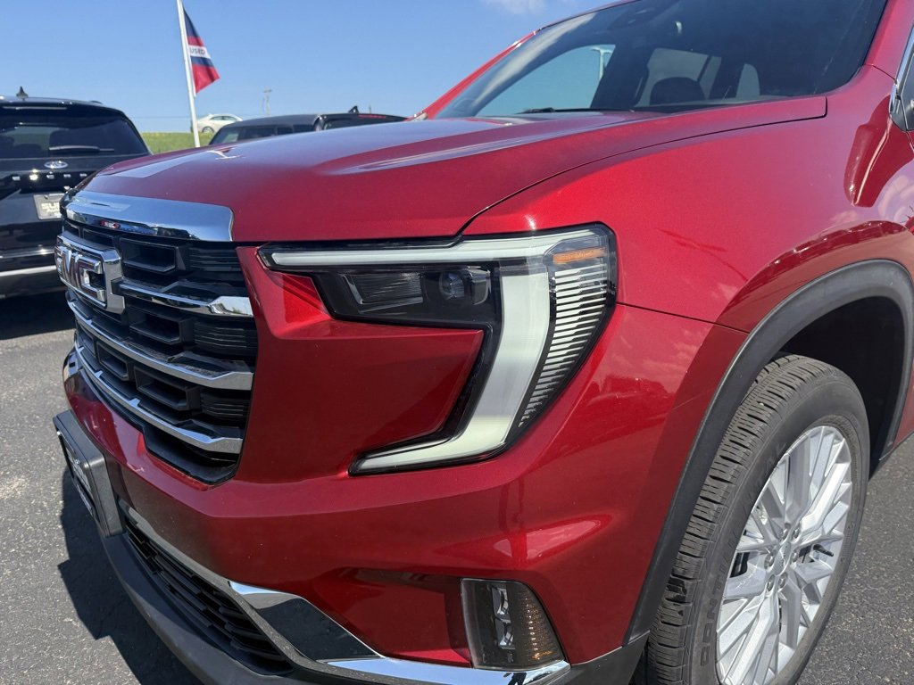 Used 2024 GMC Acadia Elevation image 34