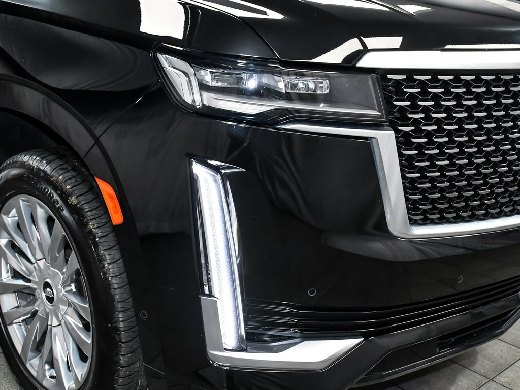 Used 2023 Cadillac Escalade Premium Luxury AWD/4WD image 77