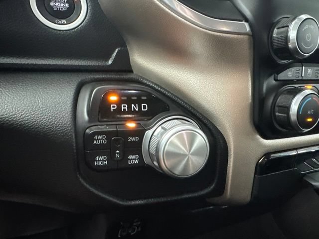 Used 2019 RAM 1500 Laramie AWD/4WD image 35