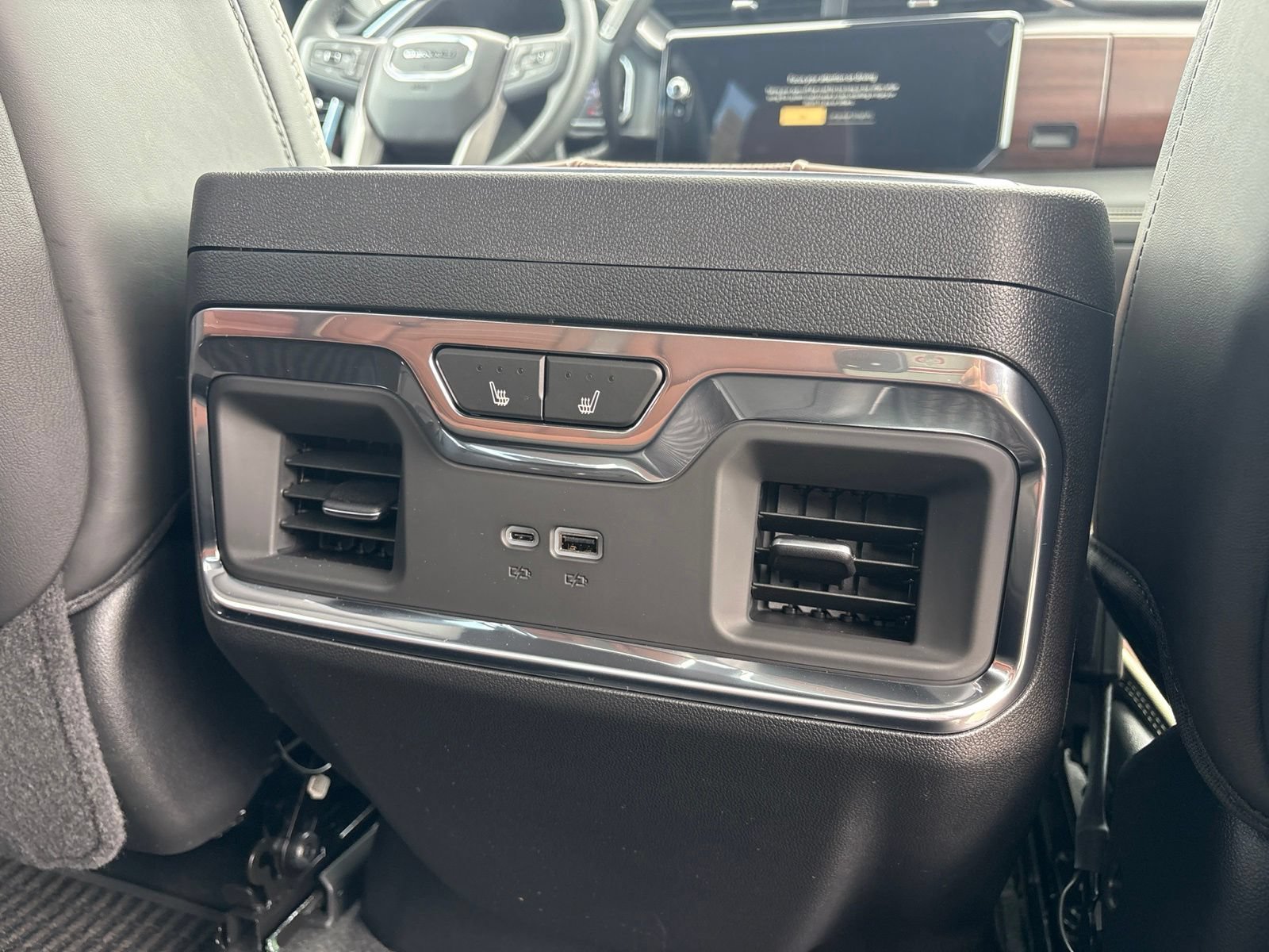 New 2026 GMC Sierra 3500 Denali Ultimate AWD/4WD image 22