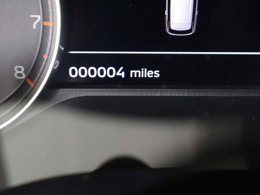 New 2025 Mitsubishi Outlander SE image 41