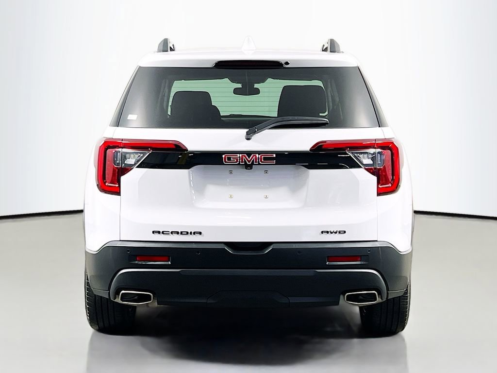 Used 2023 GMC Acadia SLE w/ Driver Convenience Package image 6