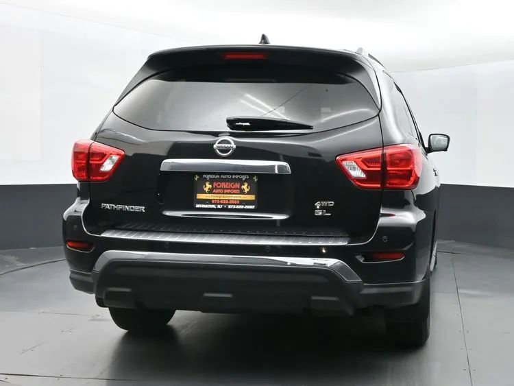 Used 2020 Nissan Pathfinder SL image 8