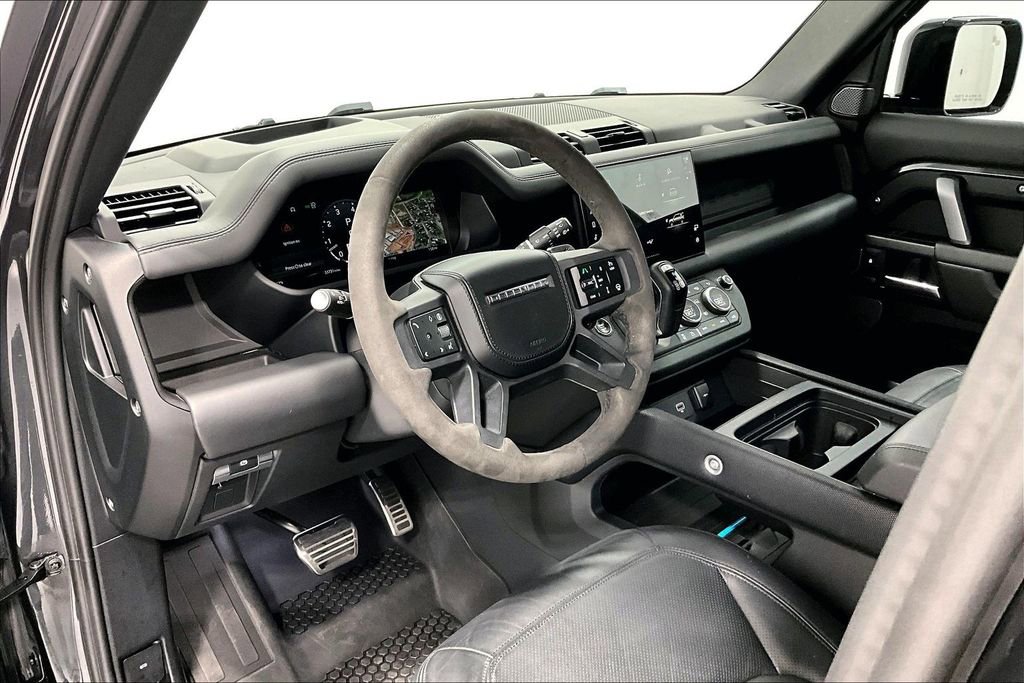 Used 2024 Land Rover Defender 110 Carpathian Edition image 16