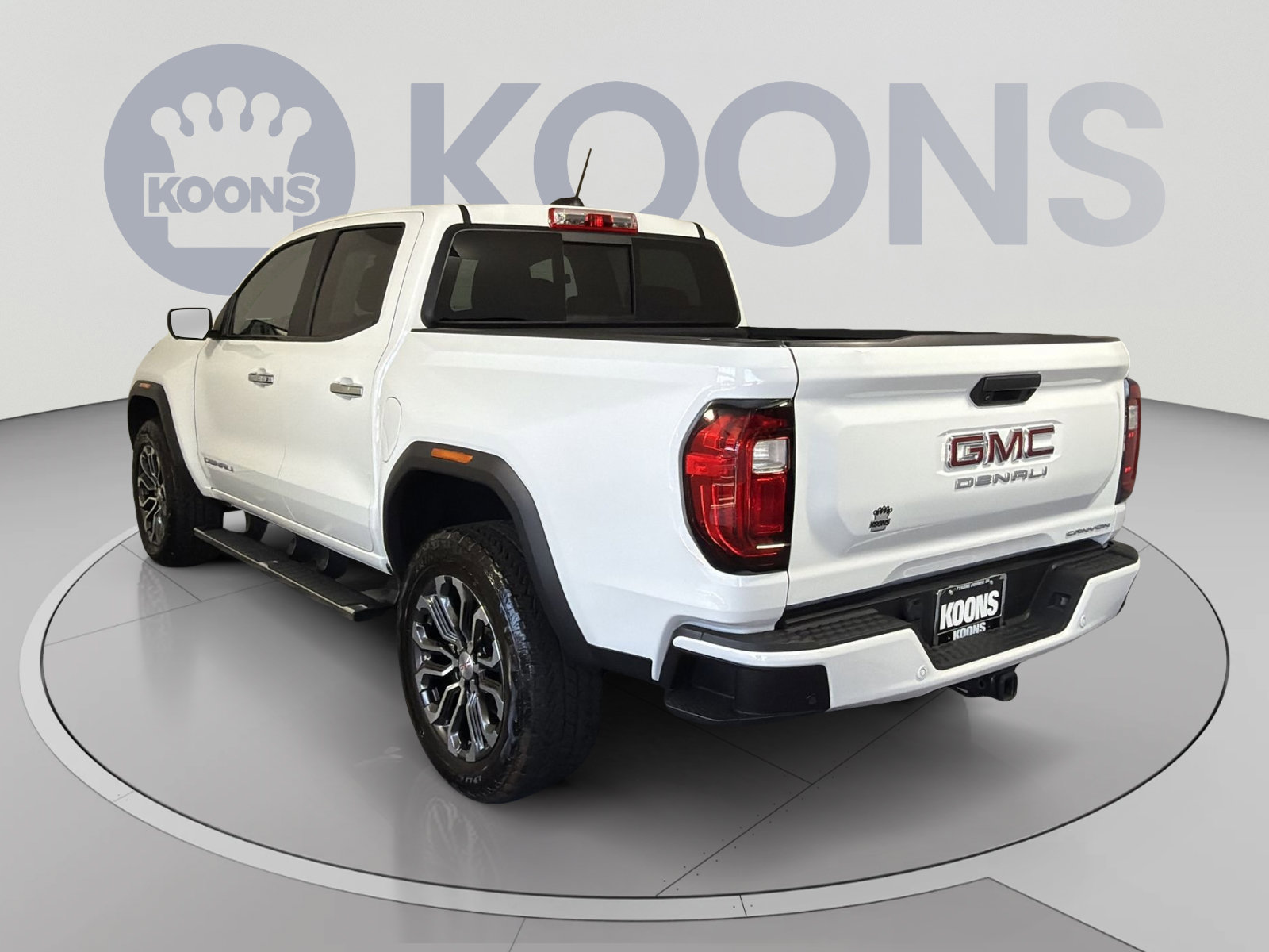 Used 2023 GMC Canyon Denali AWD/4WD image 4