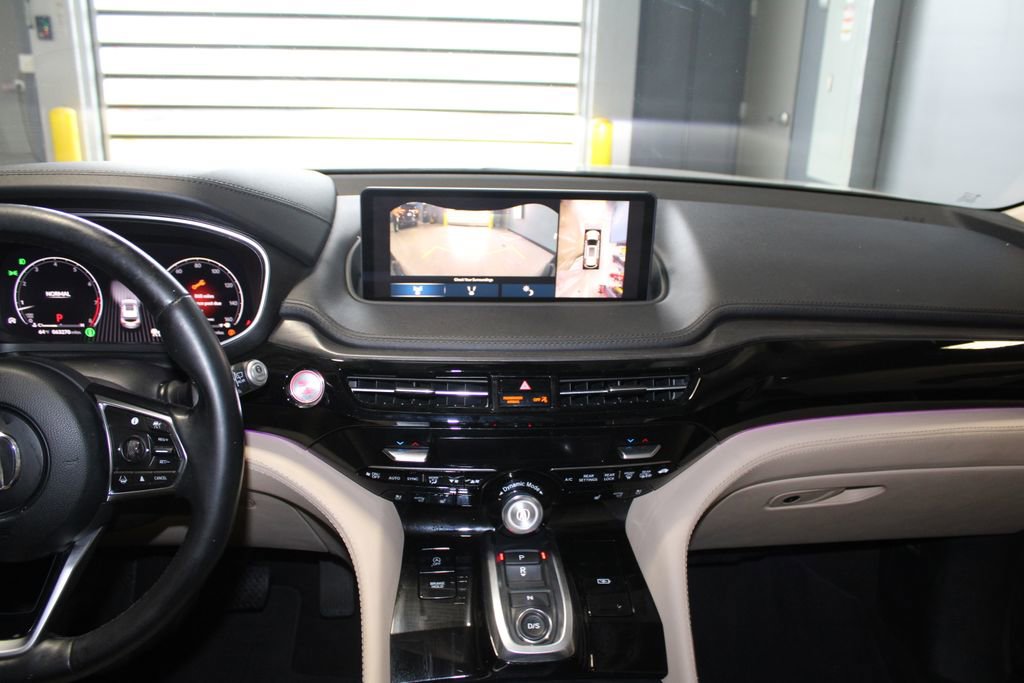 Used 2023 Acura MDX SH-AWD w/ Advance Package image 26