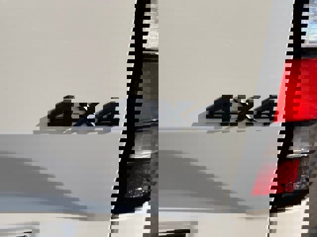 New 2026 Nissan Frontier SV w/ All-Weather Content Package image 15