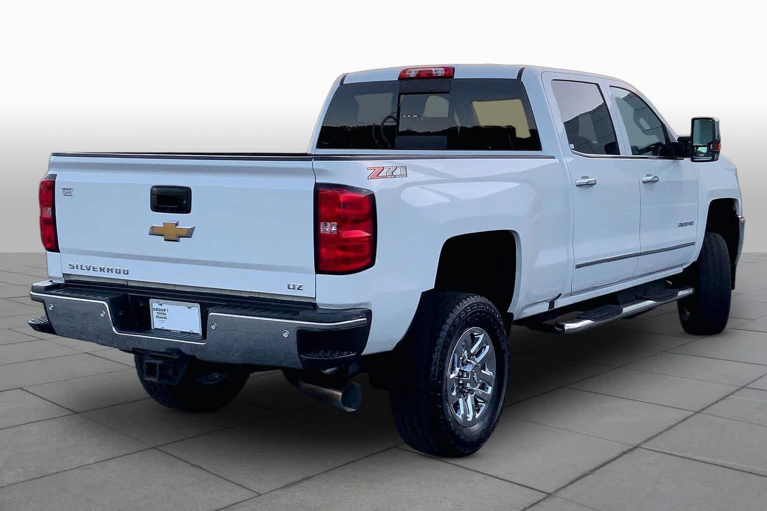 Used 2018 Chevrolet Silverado 2500 LTZ w/ Duramax Plus Package AWD/4WD image 12