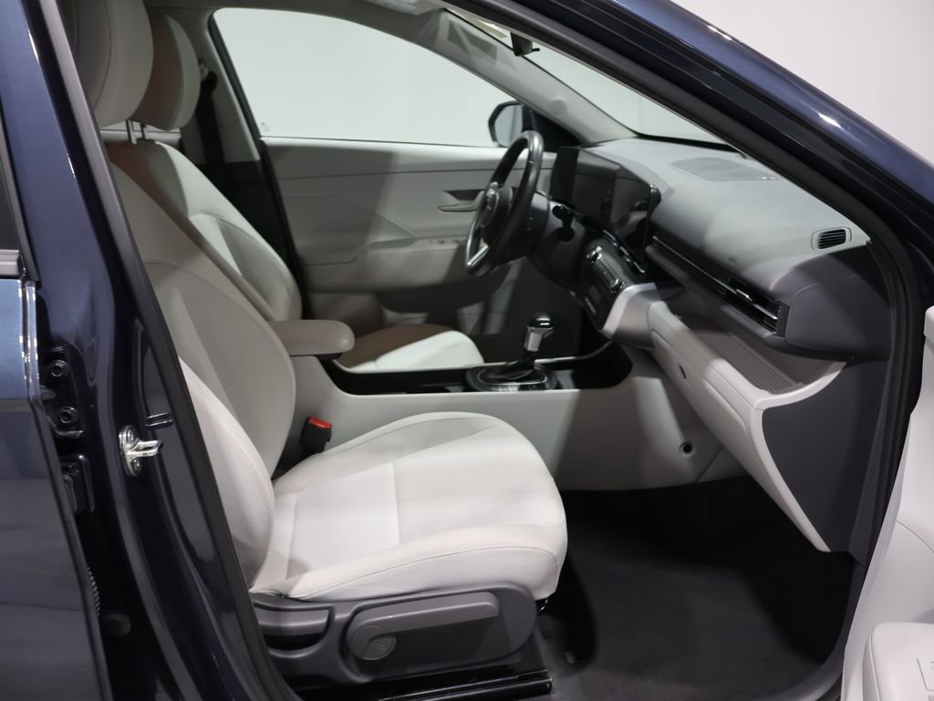 Used 2024 Hyundai Kona SEL image 21
