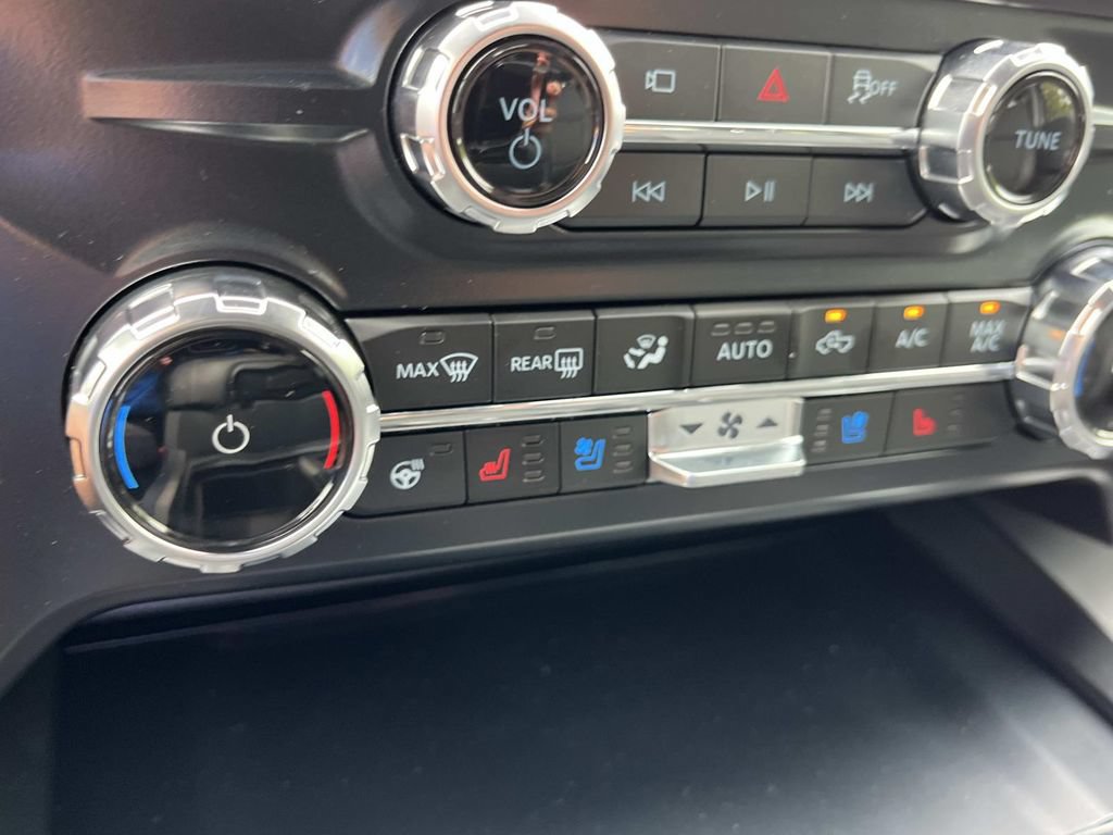 New 2026 Ford F250 Lariat w/ Tremor Off-Road Package AWD/4WD image 36