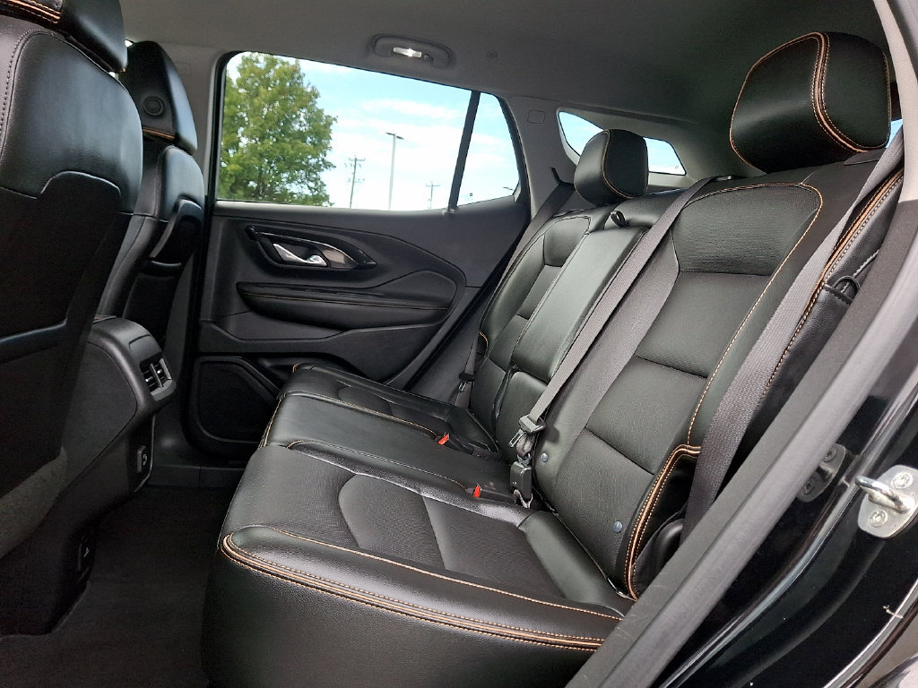 Used 2022 GMC Terrain AT4 AWD/4WD image 10