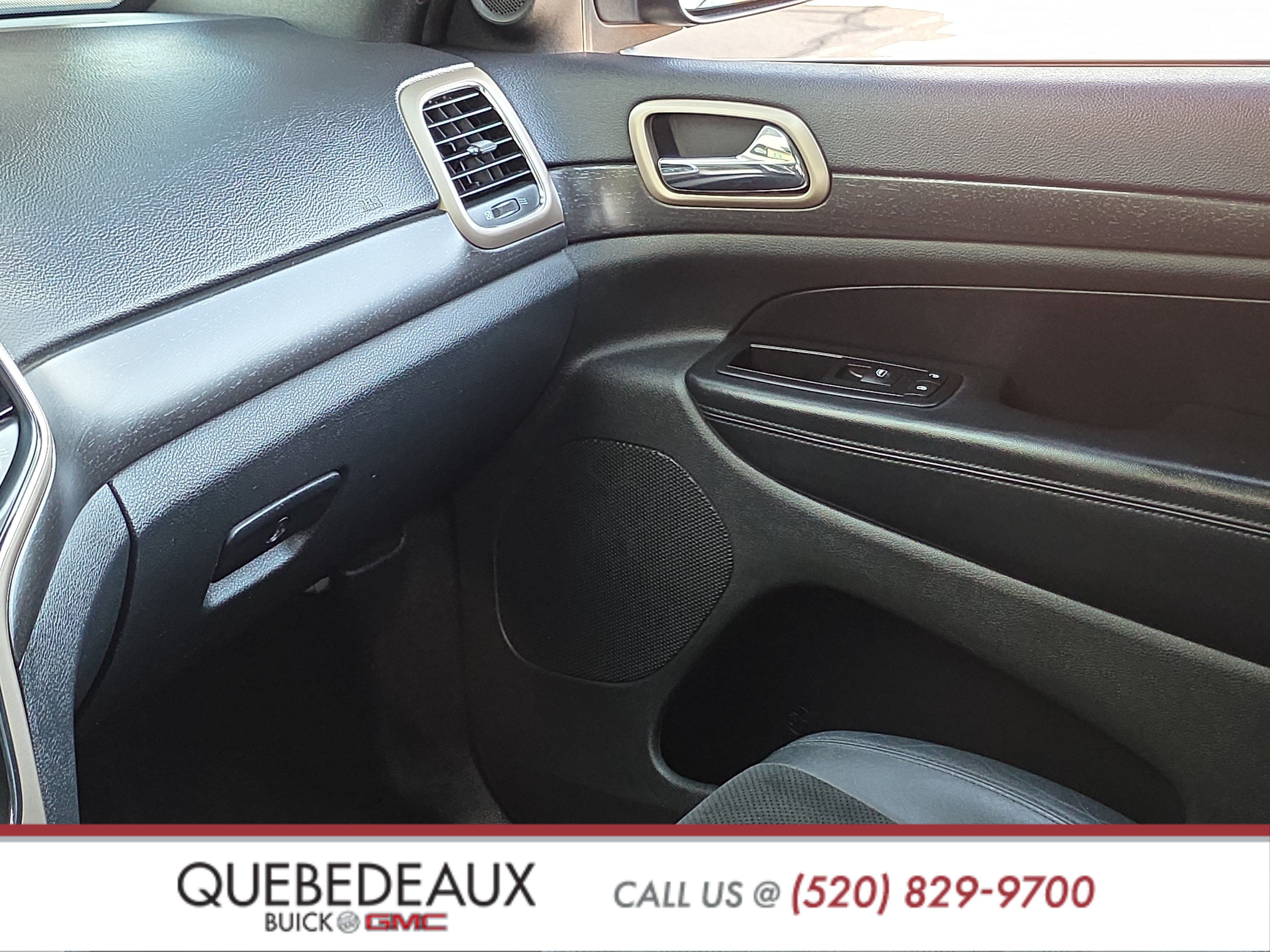 Used 2015 Jeep Grand Cherokee Altitude RWD image 20