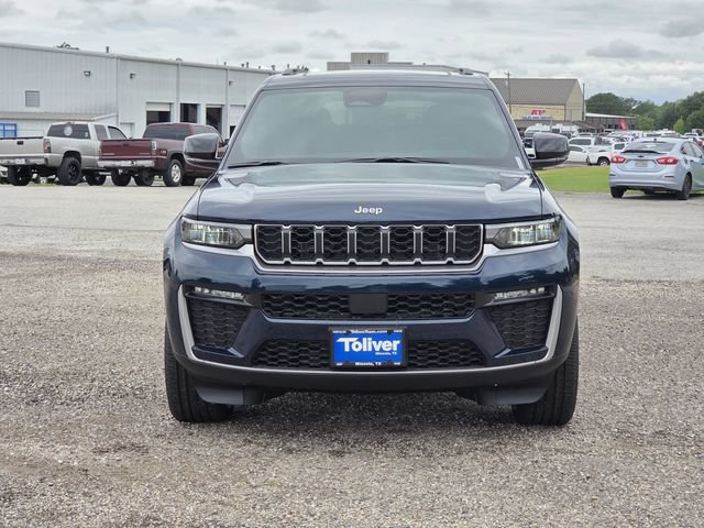 New 2026 Jeep Grand Cherokee L Limited AWD/4WD image 3
