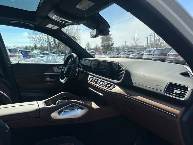 New 2026 Mercedes-Benz GLE 53 AMG 4MATIC image 30