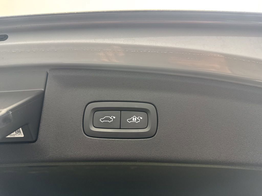 Used 2022 Polestar Polestar 2 image 37