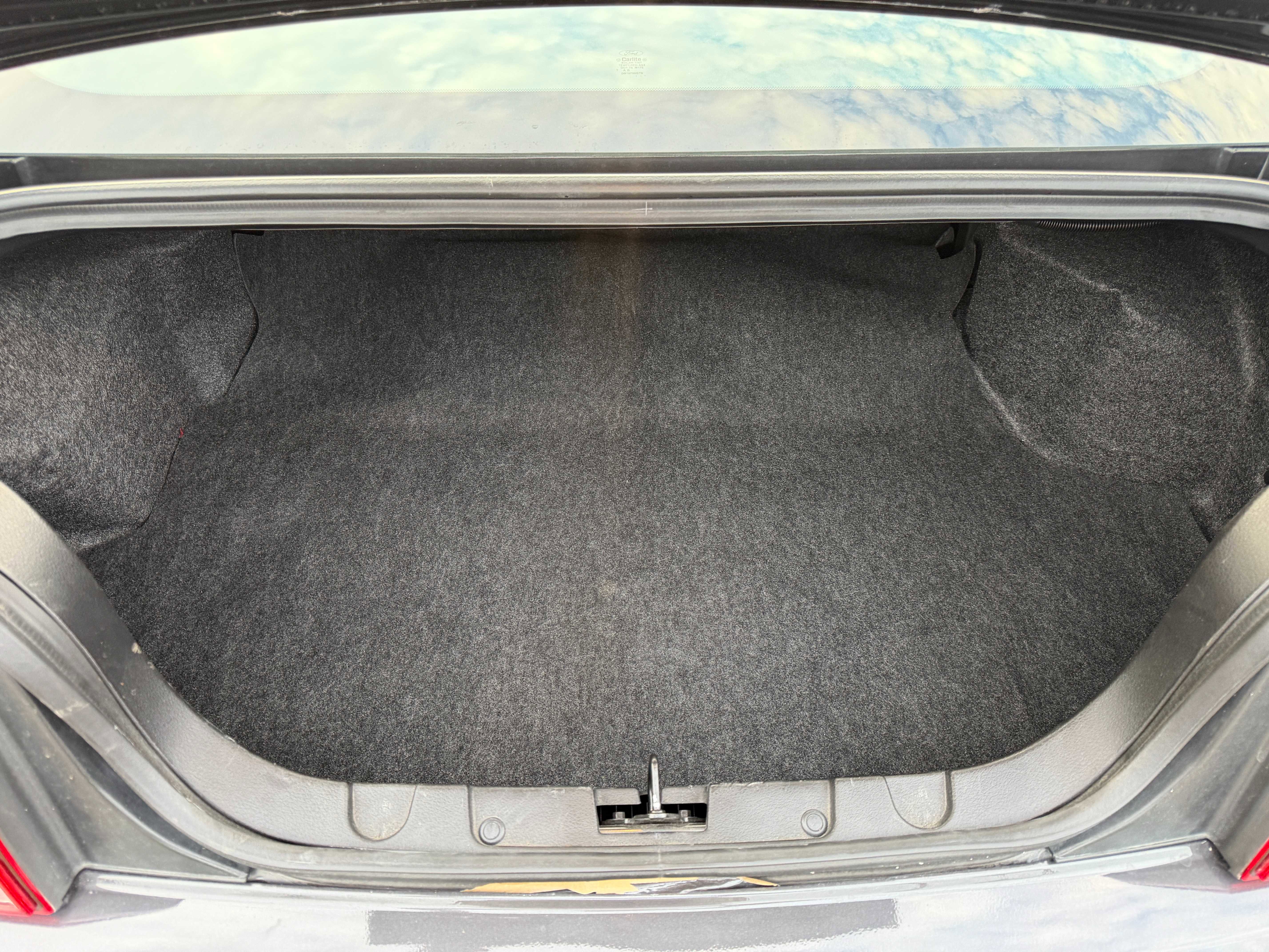 Used 2008 Ford Mustang GT RWD image 10