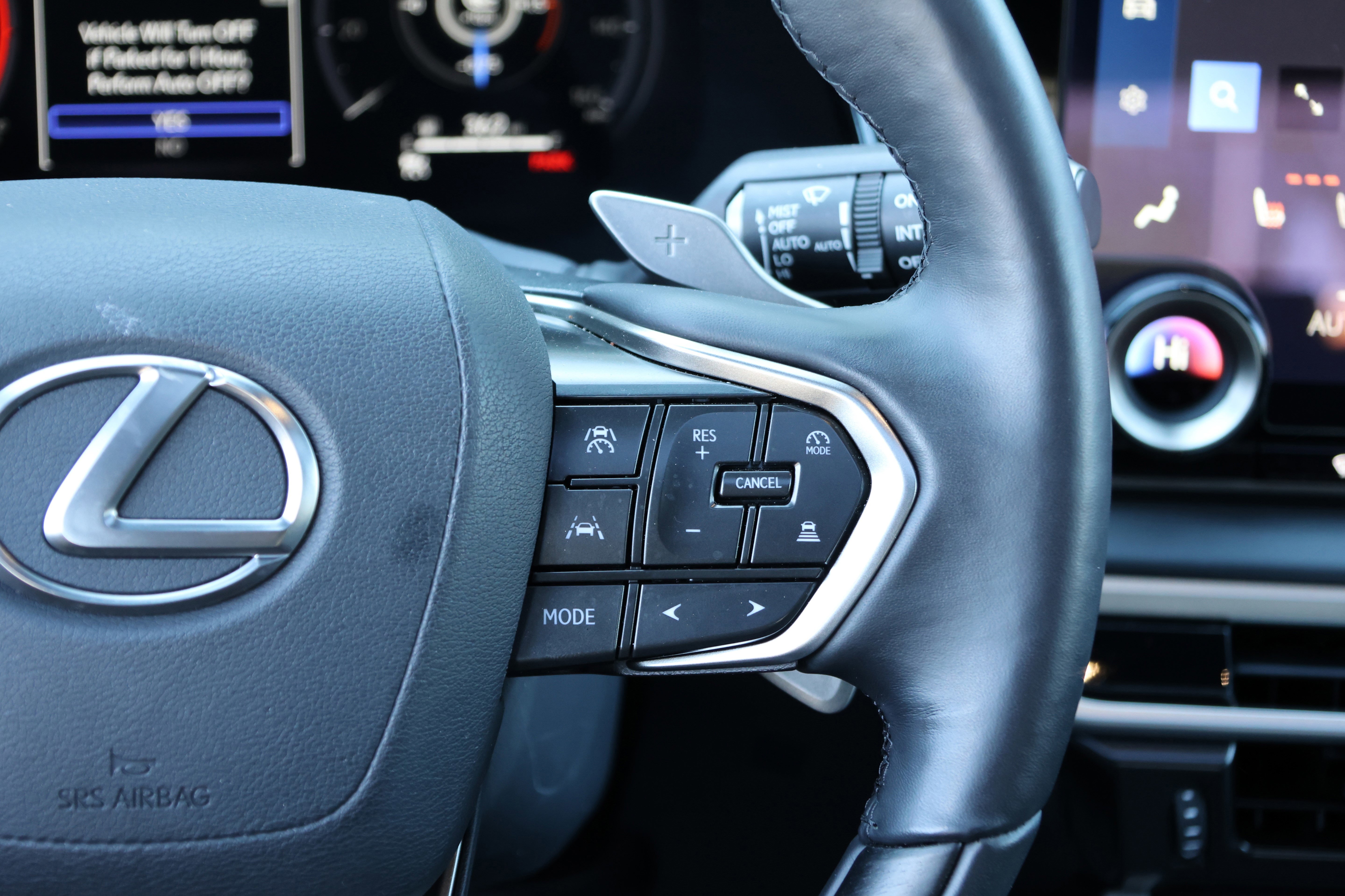 Used 2025 Lexus RX 350 Premium w/ Accessory Package (Z1) image 21