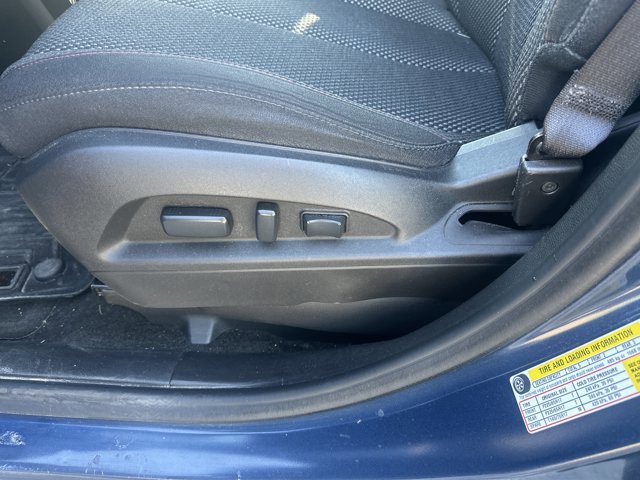 Used 2017 Chevrolet Equinox LT w/ Convenience Package AWD/4WD image 17