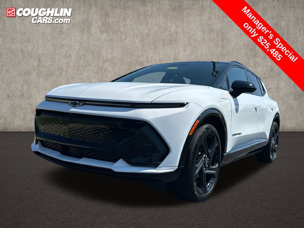 Used 2024 Chevrolet Equinox EV RS FWD image 3